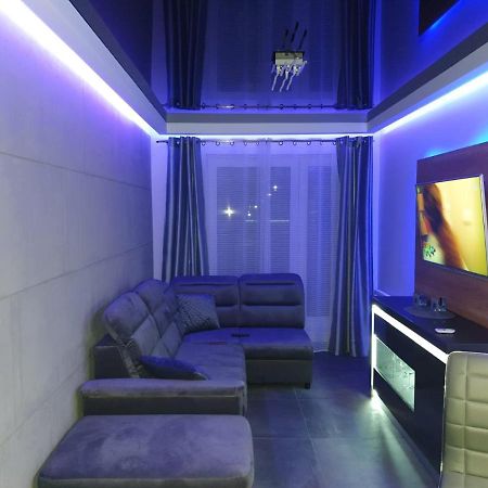 Apartament Skarbowa 1& Parking Leszno  Extérieur photo